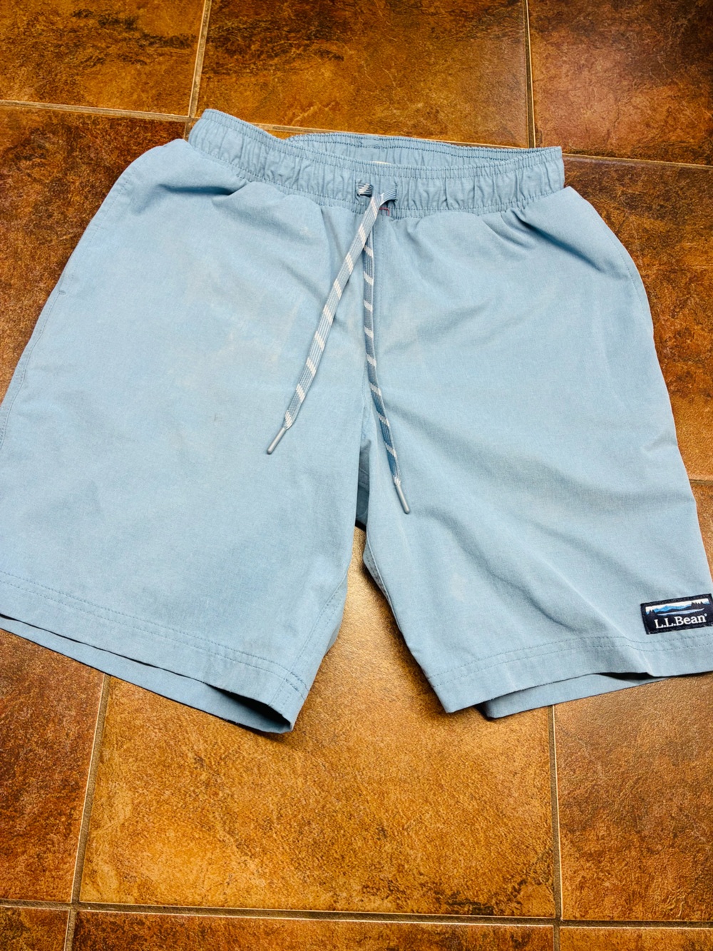 L.L. Bean Men's Light Blue Casual Drawstring Shorts